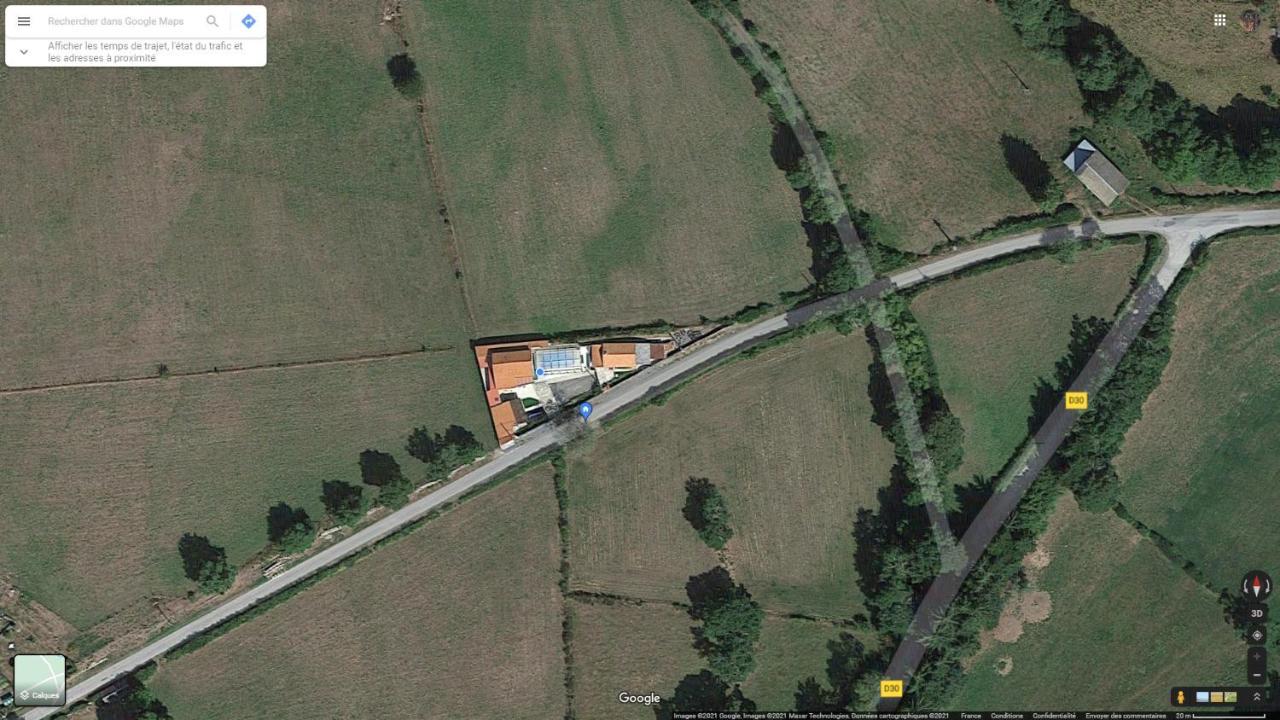 Maison A La Campagne Avec Piscine Flayat 外观 照片